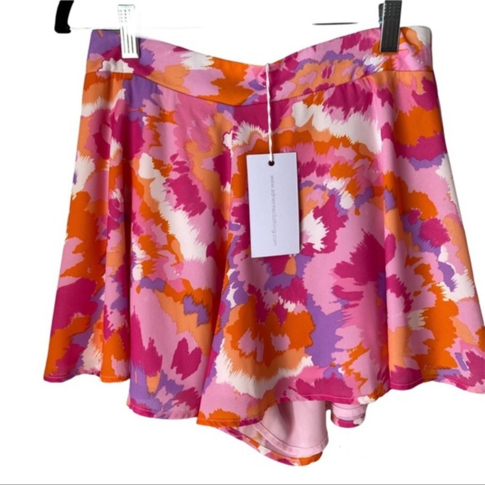 NWT Adrienne State Fair Shorts